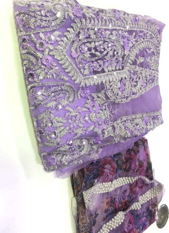 Net Lavender Pakistani Suit For Mehandi Ceremony SC/017177