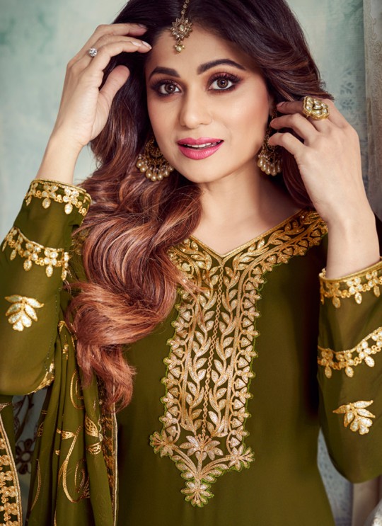 Green Georgette Embroidered Skirt Kameez For Mehandi Ceremony Gota Pati 8234 By Aashirwad Creation SC/015315 Green Georgette Embroidered Skirt Kameez For Mehandi Ceremony Gota Pati 8234 By Aashirwad Creation SC/015315