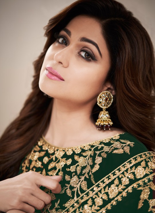 Green Georgette Embroidered Eid Wear Floor Length Anarkali Pankh Premium 8101C Color By Aashirwad Creation SC/015079