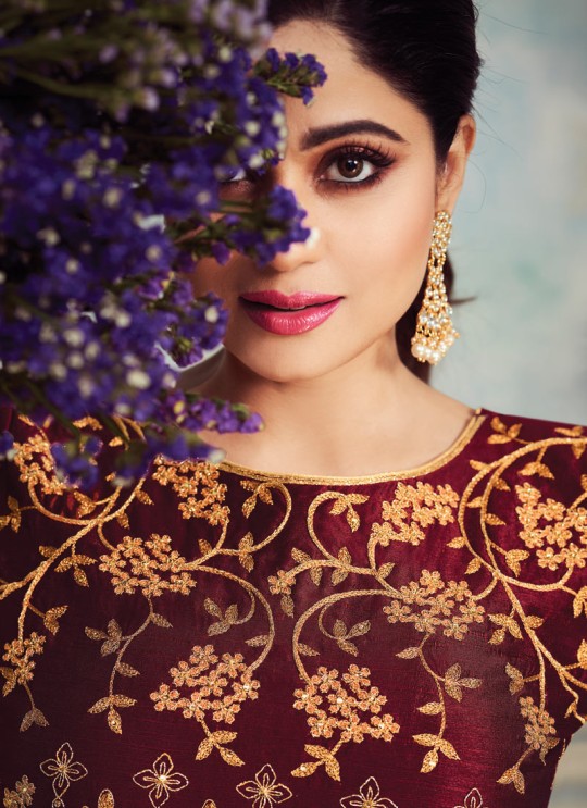Charming Mulberry Silk Designer Anarkali For Big Fat Indian Wedding Royal Silk 8255 By Aashirwad SC/016090 Charming Mulberry Silk Designer Anarkali For Big Fat Indian Wedding Royal Silk 8255 By Aashirwad SC/016090