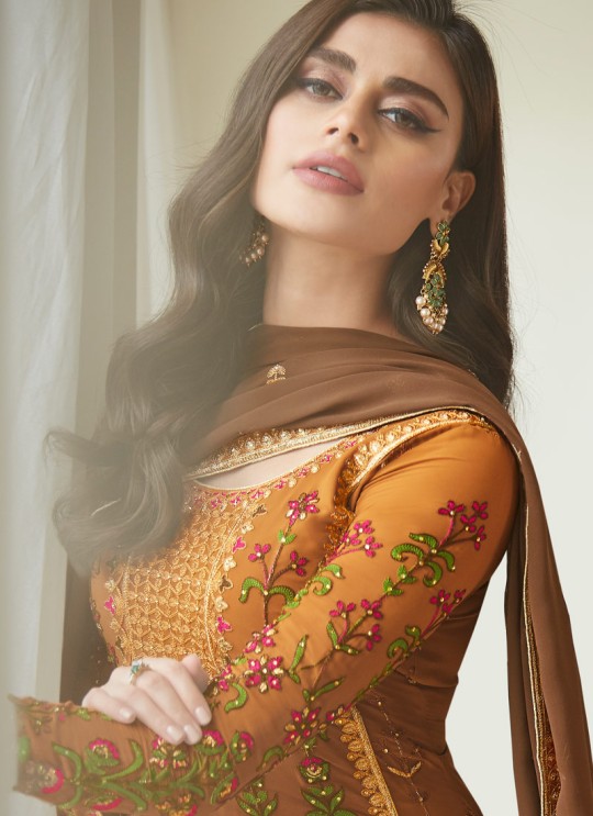 Fascinating Georgette Party Wear Churidar Suit In Gold Color Mbroidered 7004 By Aashirwad SC/016301