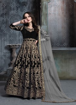 Black Anarkali With Heavy Embroidery And Border Twisha 1601-C