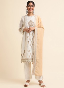 Off-white Faux Georgette Pakistani Suit SC-019532