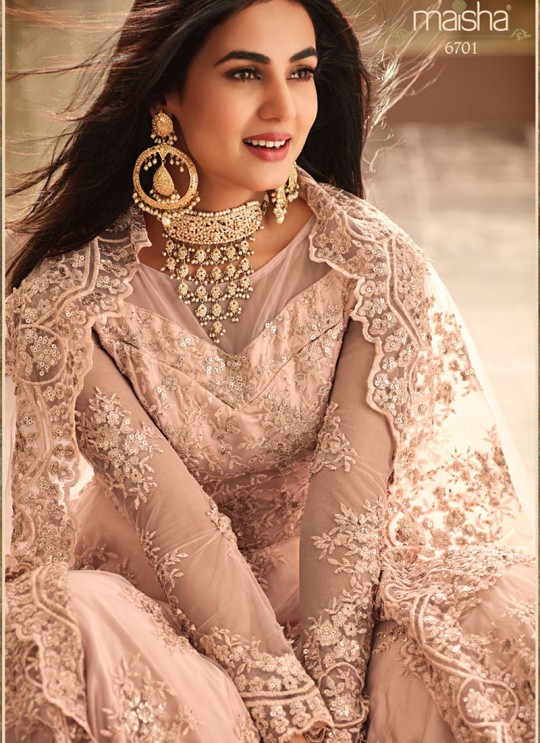 Peach Net Wedding Wear Floor Length Anarkali Aafreen 6701 By Maisha SC/013820 Peach Net Wedding Wear Floor Length Anarkali Aafreen 6701 By Maisha SC/013820