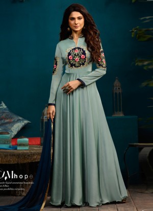 Sc aura kurtiz - SC AURA LAUNCHES NEW DESIGNER FESTIVE... | Facebook