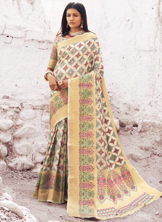 Cream Handloom Silk Designer Saree Kadampalli Silk 102004 By Rajtex