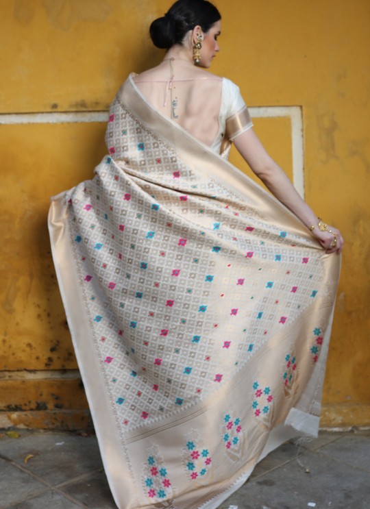 Cream Handloom Silk Wedding Saree  Klayanam 88002 By Rajtex