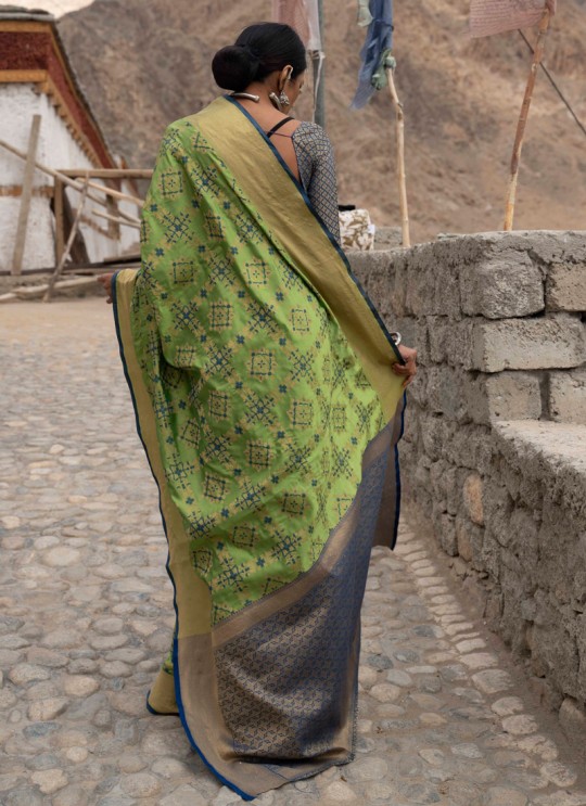 Green Handloom Silk Casual Saree Kalash 92004 By Rajtex