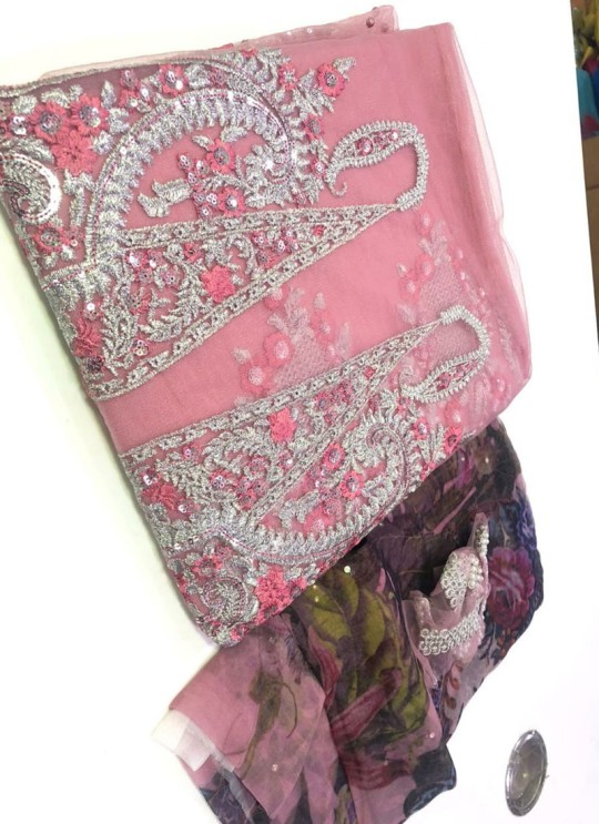 Net Pink Pakistani Suit For Mehandi Ceremony SC-016296
