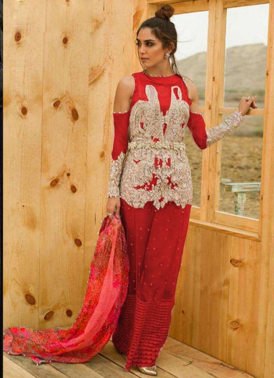 Net Red Pakistani Suit For Mehandi Ceremony SC/016601