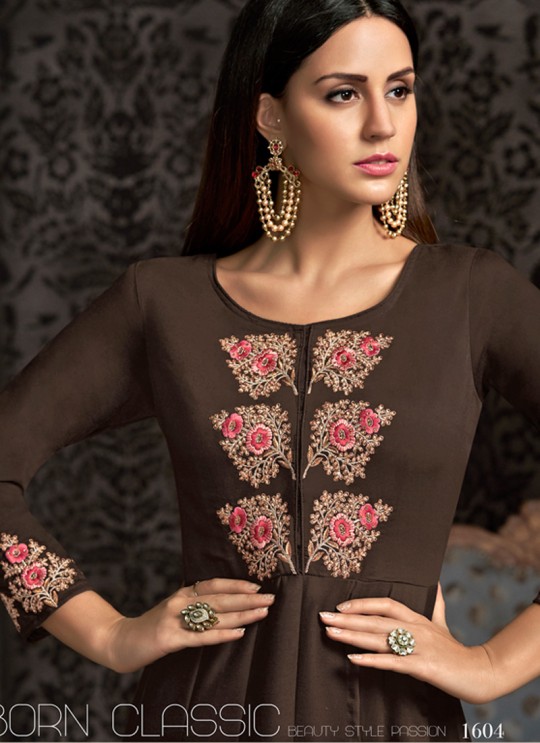 Brown Muslin Ready Made Gown For Mehandi Ceremony 1604 By Vardan Brown Muslin Ready Made Gown For Mehandi Ceremony 1604 By Vardan